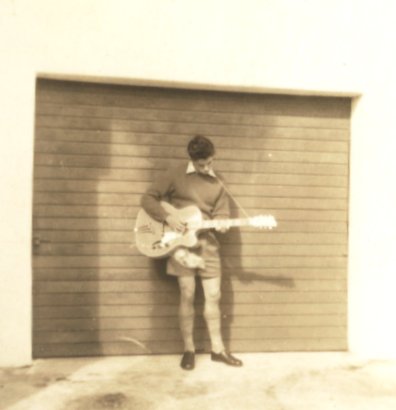 [m_calitz_guitar_circa1959_2c.jpg]