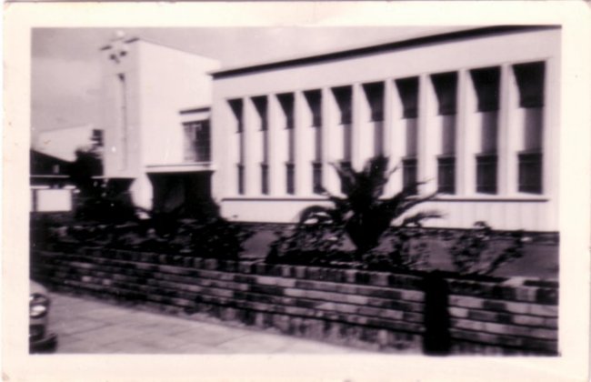 [1958-circa-hopkins-str-synagogue.jpg]